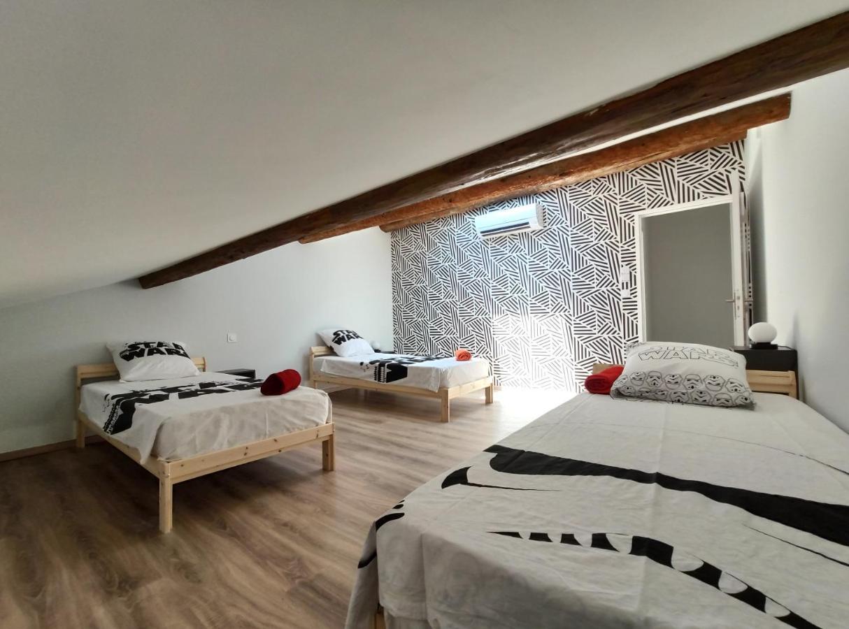 Colormix 3 Etoiles - 95M2 Plein Centre - Ensoleille Climatise Apartment Meze Luaran gambar
