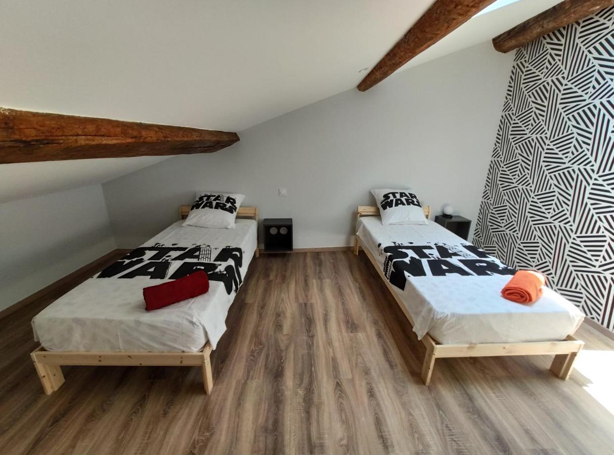 Colormix 3 Etoiles - 95M2 Plein Centre - Ensoleille Climatise Apartment Meze Luaran gambar