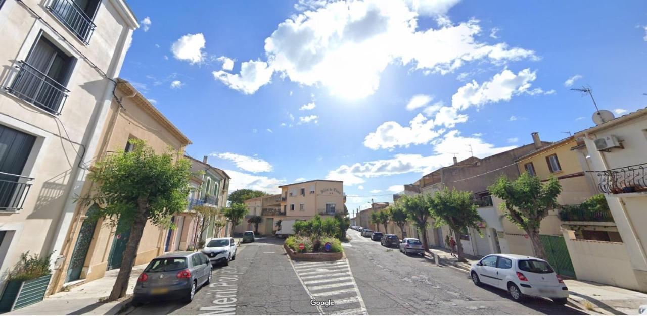 Colormix 3 Etoiles - 95M2 Plein Centre - Ensoleille Climatise Apartment Meze Luaran gambar