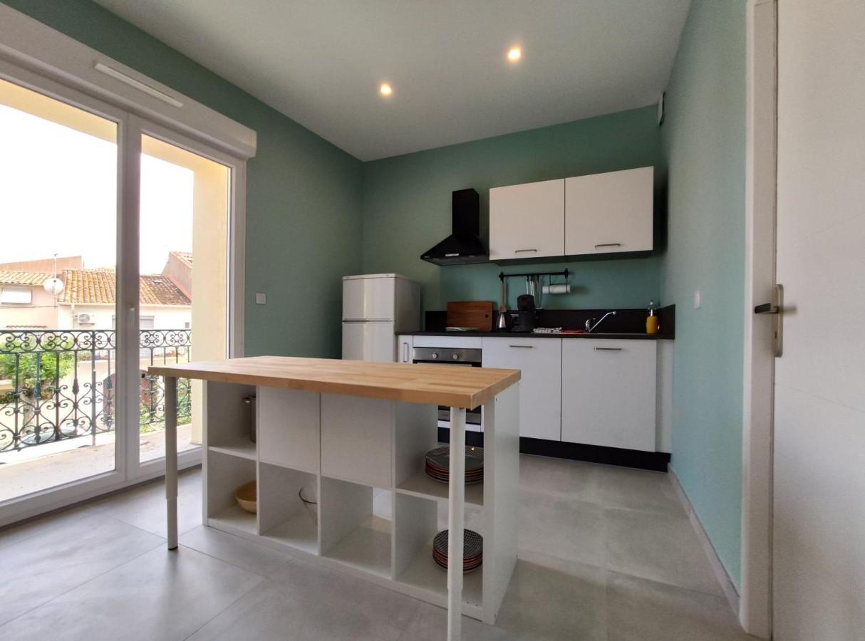 Colormix 3 Etoiles - 95M2 Plein Centre - Ensoleille Climatise Apartment Meze Luaran gambar