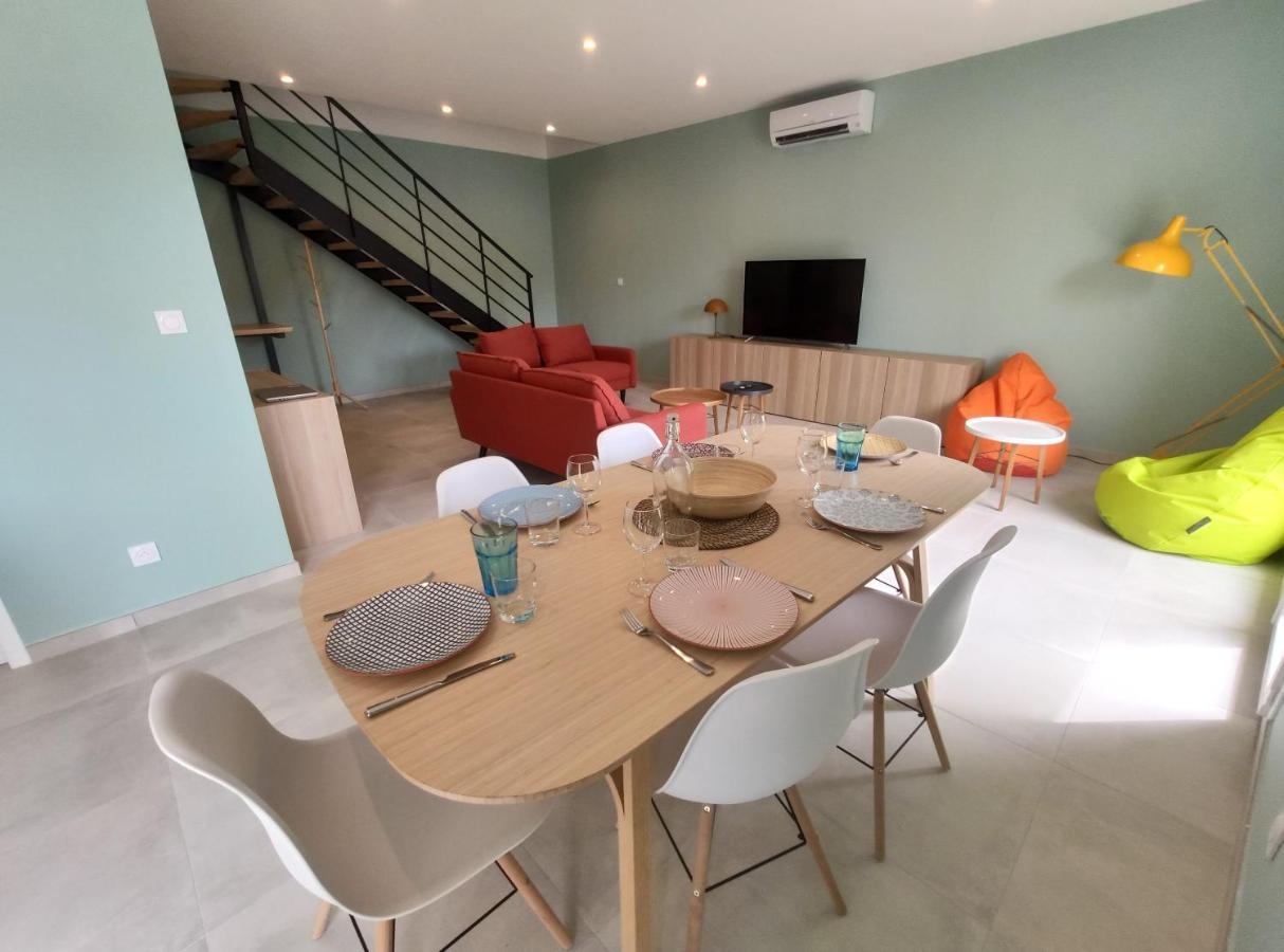 Colormix 3 Etoiles - 95M2 Plein Centre - Ensoleille Climatise Apartment Meze Luaran gambar