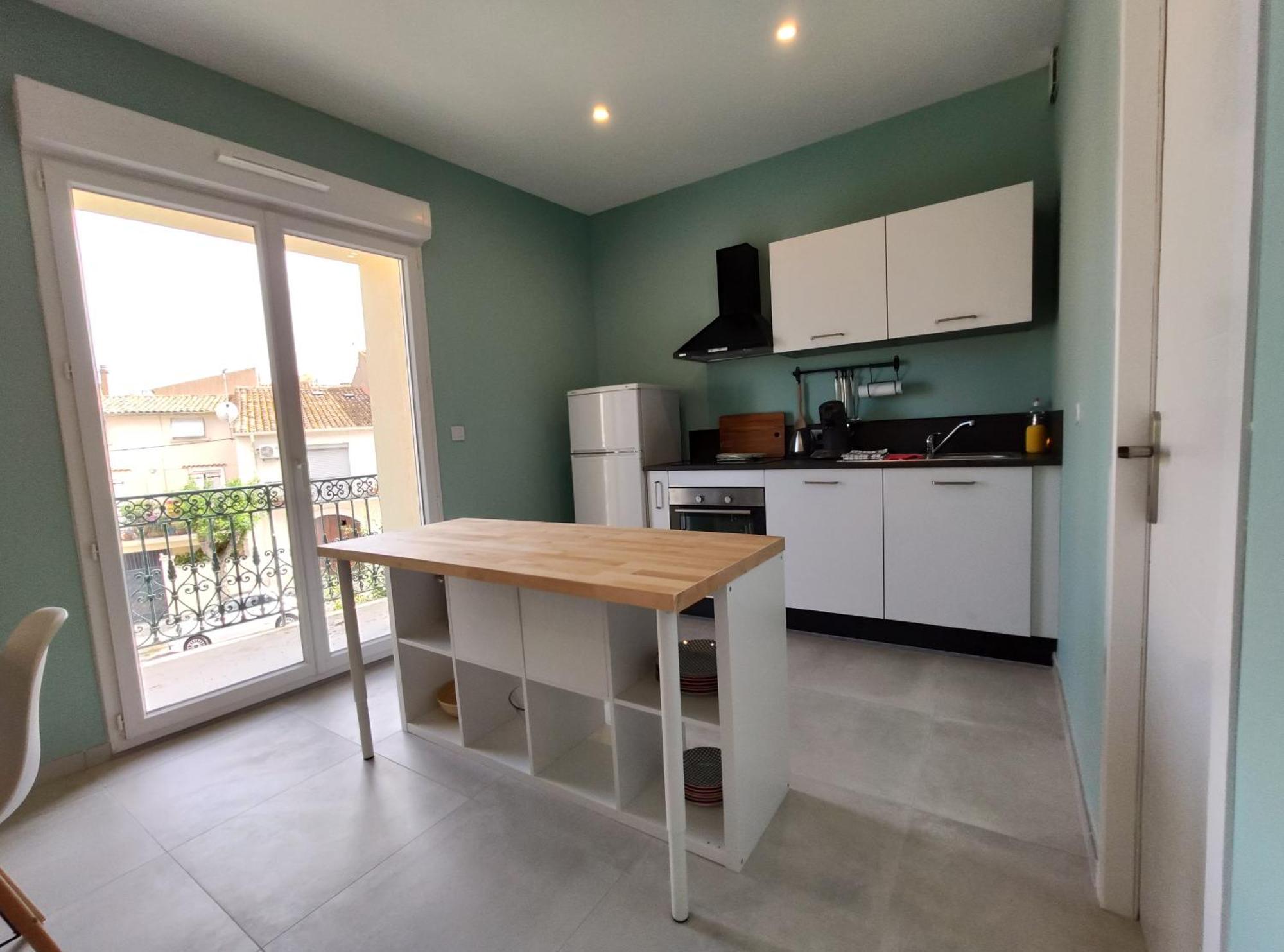 Colormix 3 Etoiles - 95M2 Plein Centre - Ensoleille Climatise Apartment Meze Luaran gambar