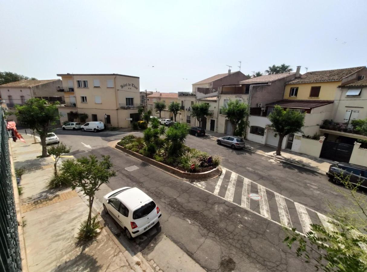 Colormix 3 Etoiles - 95M2 Plein Centre - Ensoleille Climatise Apartment Meze Luaran gambar